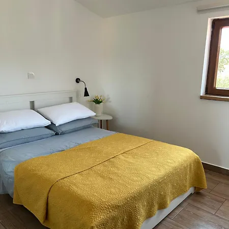 Daire Volmefamily Pula