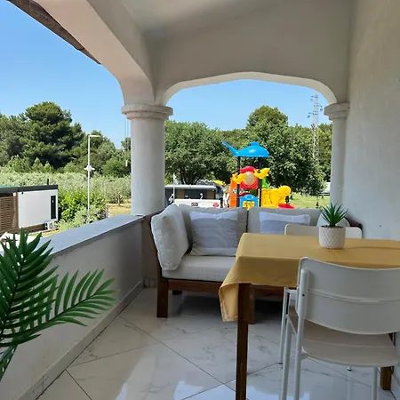 Volmefamily Πούλα