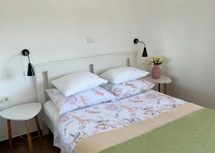 Volmefamily Apartman Póla