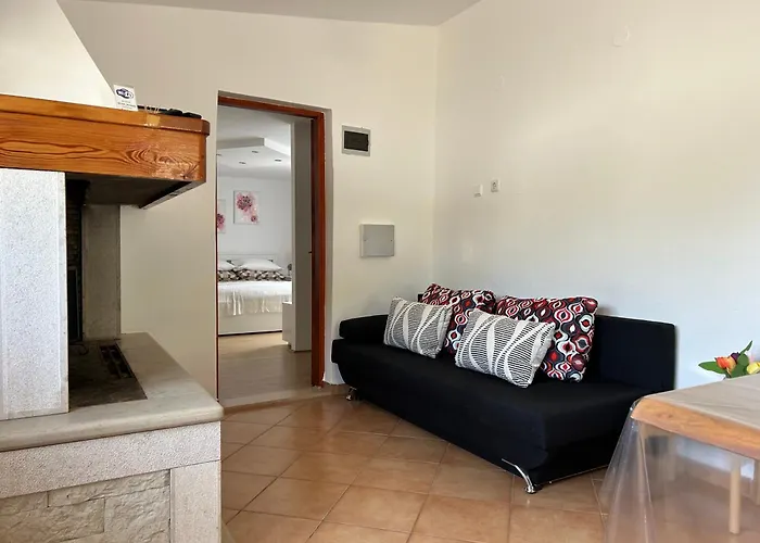 Volmefamily Apartman Póla